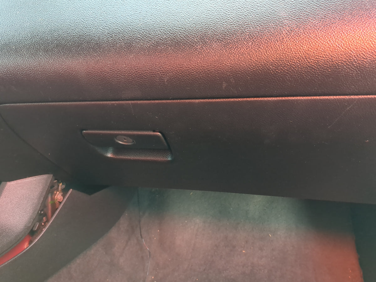 2010 Chevrolet Camaro Passenger Glove Box Door Storage Compartment - Oemusedautoparts1.com