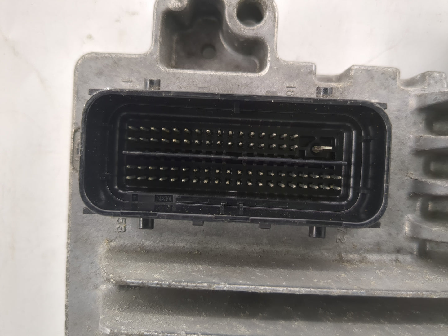 2010-2011 Chevrolet Camaro PCM Engine Control Computer ECU ECM PCU OEM P/N:12653784 Fits Fits 2010 2011 OEM Used Auto Parts 