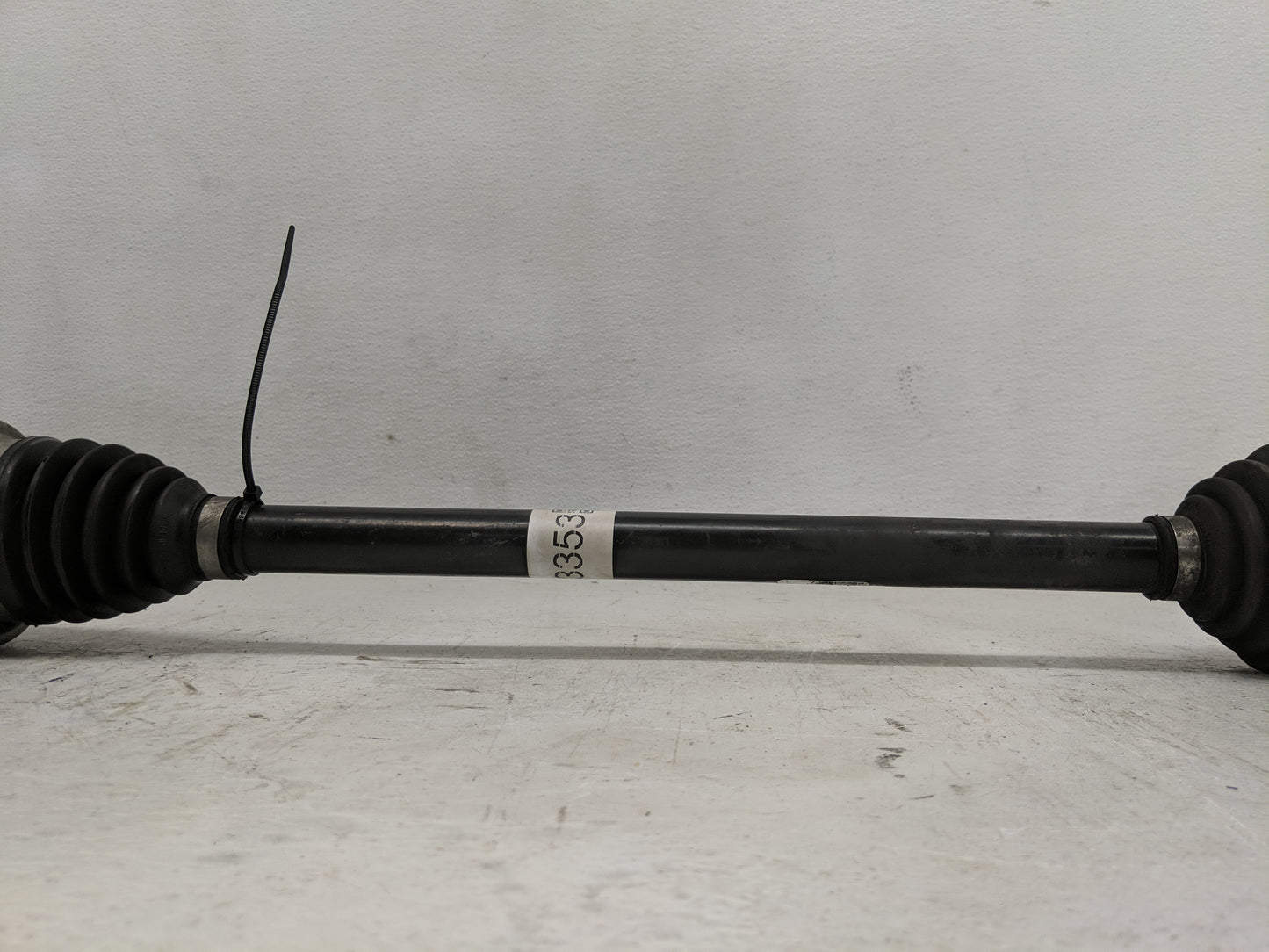 2010-2015 Chevrolet Camaro Axle Shaft Front Driver Cv C/v - Oemusedautoparts1.com