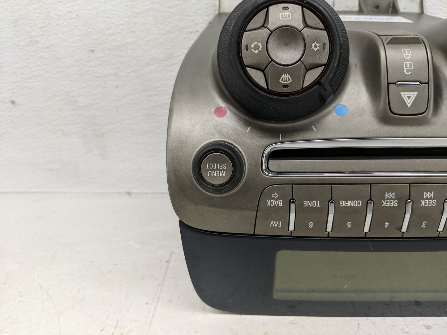 2010 Chevrolet Camaro Radio AM FM Cd Player Receiver Replacement P/N:14799006 20990311 Fits OEM Used Auto Parts - Oemusedaut