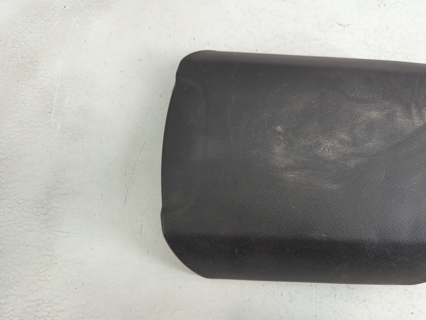 2010 Chevrolet Camaro Center Console Armrest Cover Lid Fits OEM Used Auto Parts - Oemusedautoparts1.com