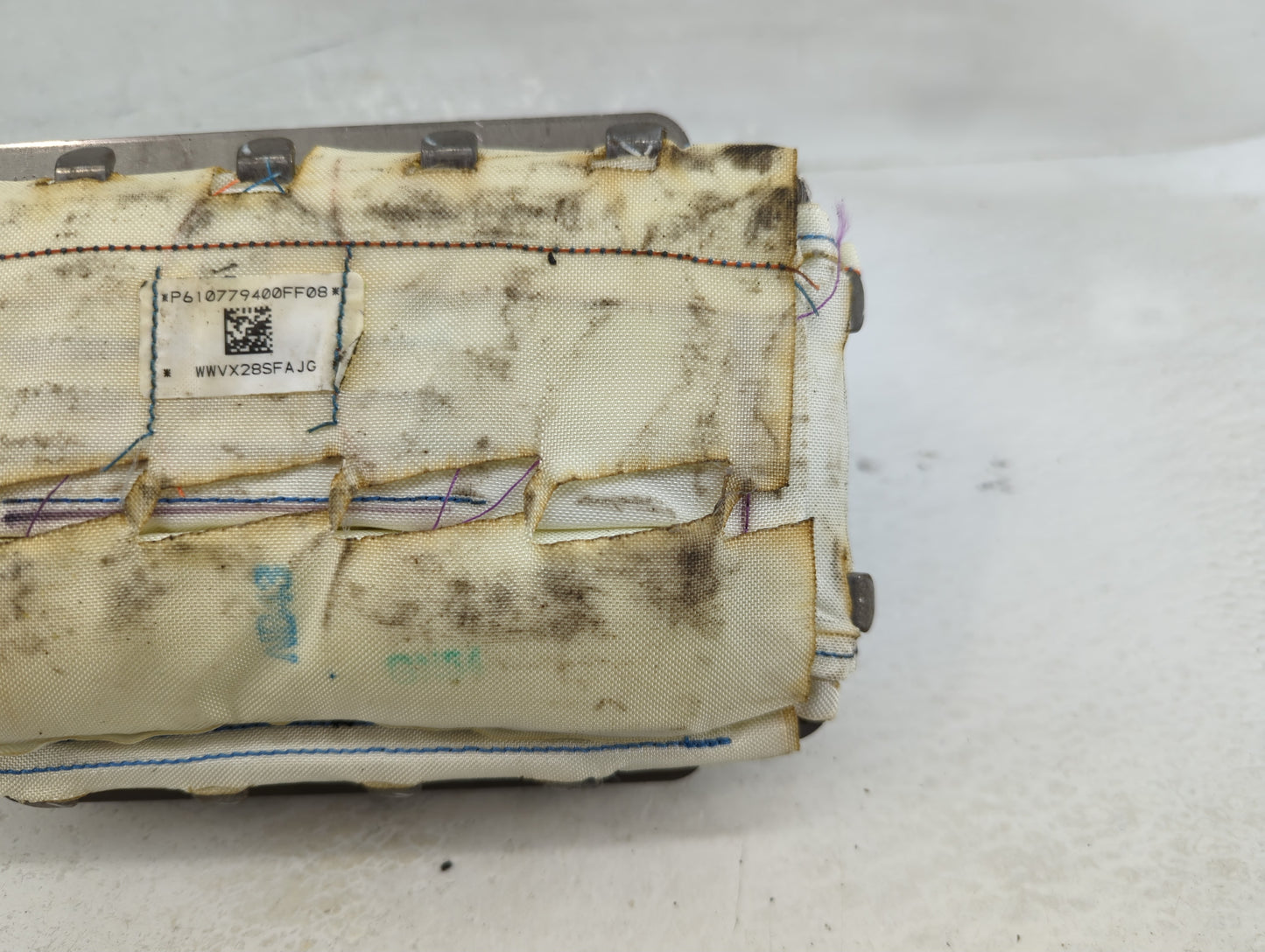 2010 Chevrolet Camaro Air Bag Passenger Right Dashboard OEM P/N:22778984 Fits OEM Used Auto Parts - Oemusedautoparts1.com