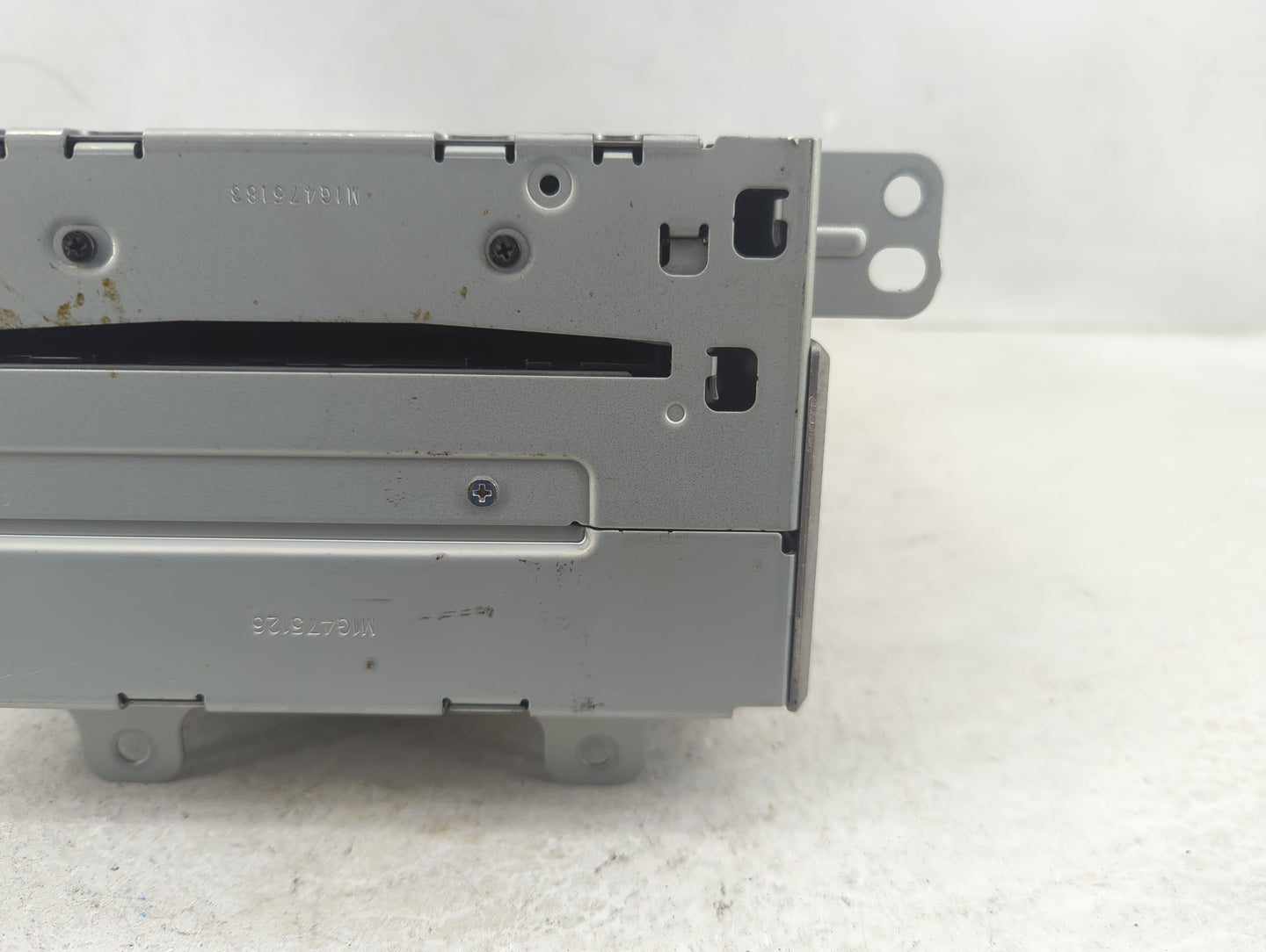 2010 Chevrolet Camaro Radio AM FM Cd Player Receiver Replacement P/N:20854719 Fits Fits 2011 OEM Used Auto Parts - Oemusedau