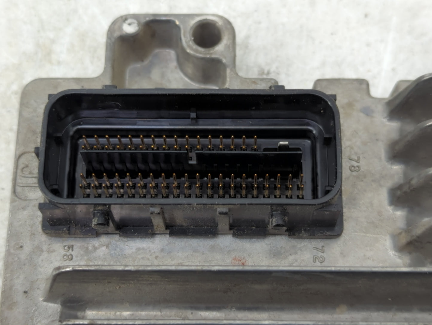 2010-2015 Chevrolet Camaro PCM Engine Control Computer ECU ECM PCU OEM P/N:E38 12633055 Fits OEM Used Auto Parts - Oemusedau