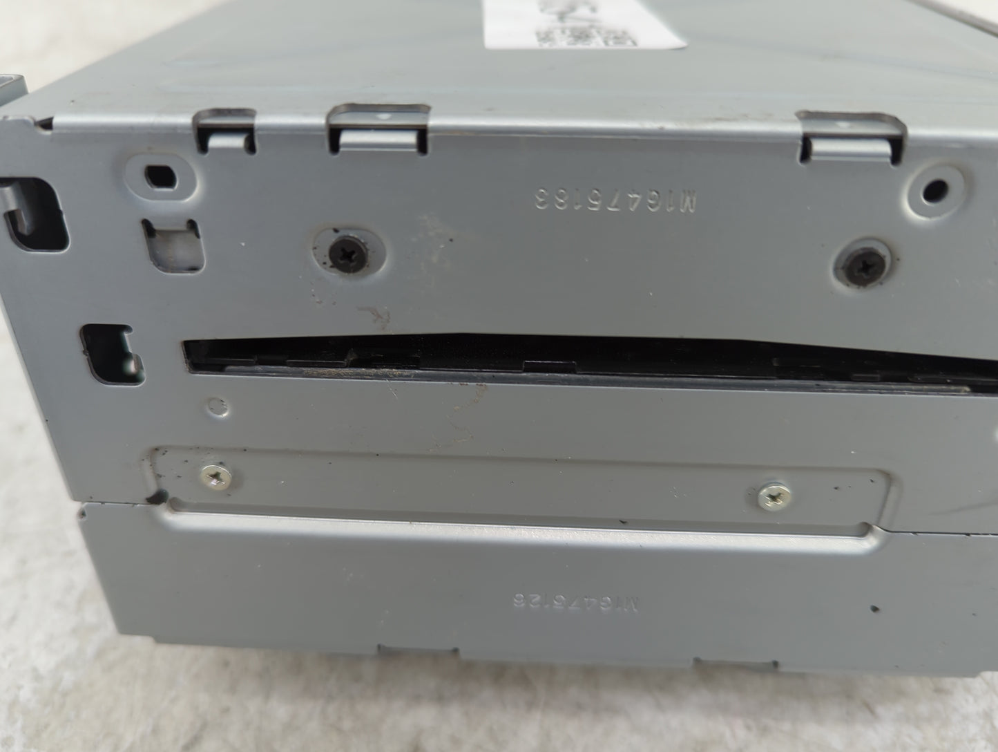 2010 Chevrolet Camaro Radio AM FM Cd Player Receiver Replacement P/N:20854719 Fits Fits 2011 OEM Used Auto Parts - Oemusedau