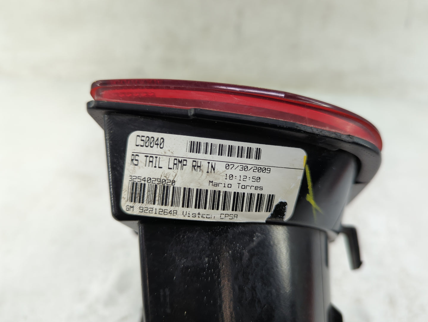 2010-2013 Chevrolet Camaro Tail Light Assembly Passenger Right OEM P/N:92212648 Fits Fits 2010 2011 2012 2013 OEM Used Auto 