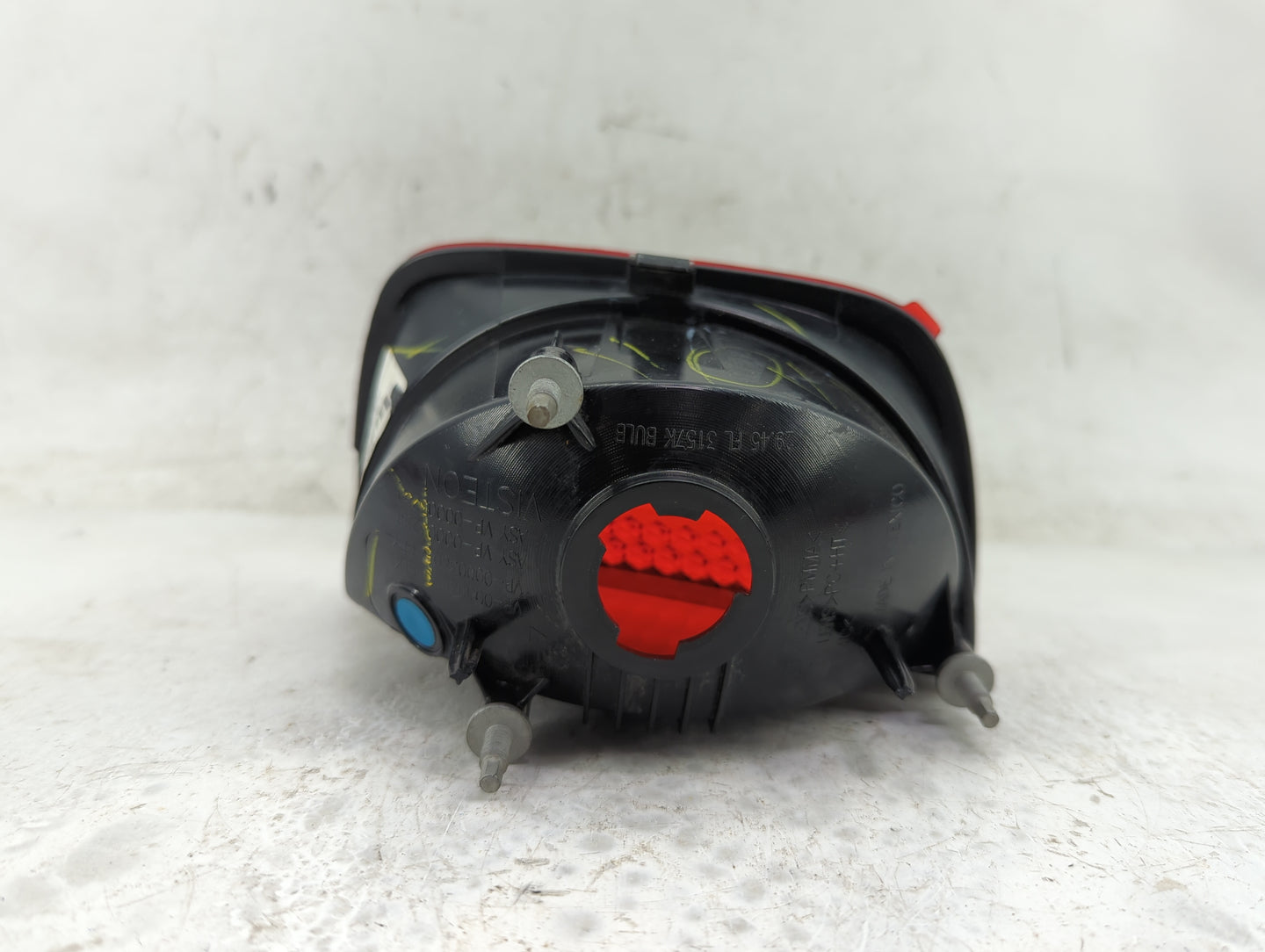 2010-2013 Chevrolet Camaro Tail Light Assembly Passenger Right OEM P/N:92212648 Fits Fits 2010 2011 2012 2013 OEM Used Auto 