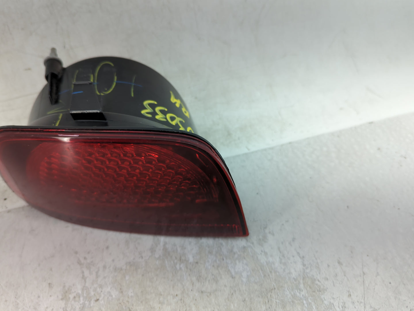 2010-2013 Chevrolet Camaro Tail Light Assembly Passenger Right OEM Fits Fits 2010 2011 2012 2013 OEM Used Auto Parts - Oemus