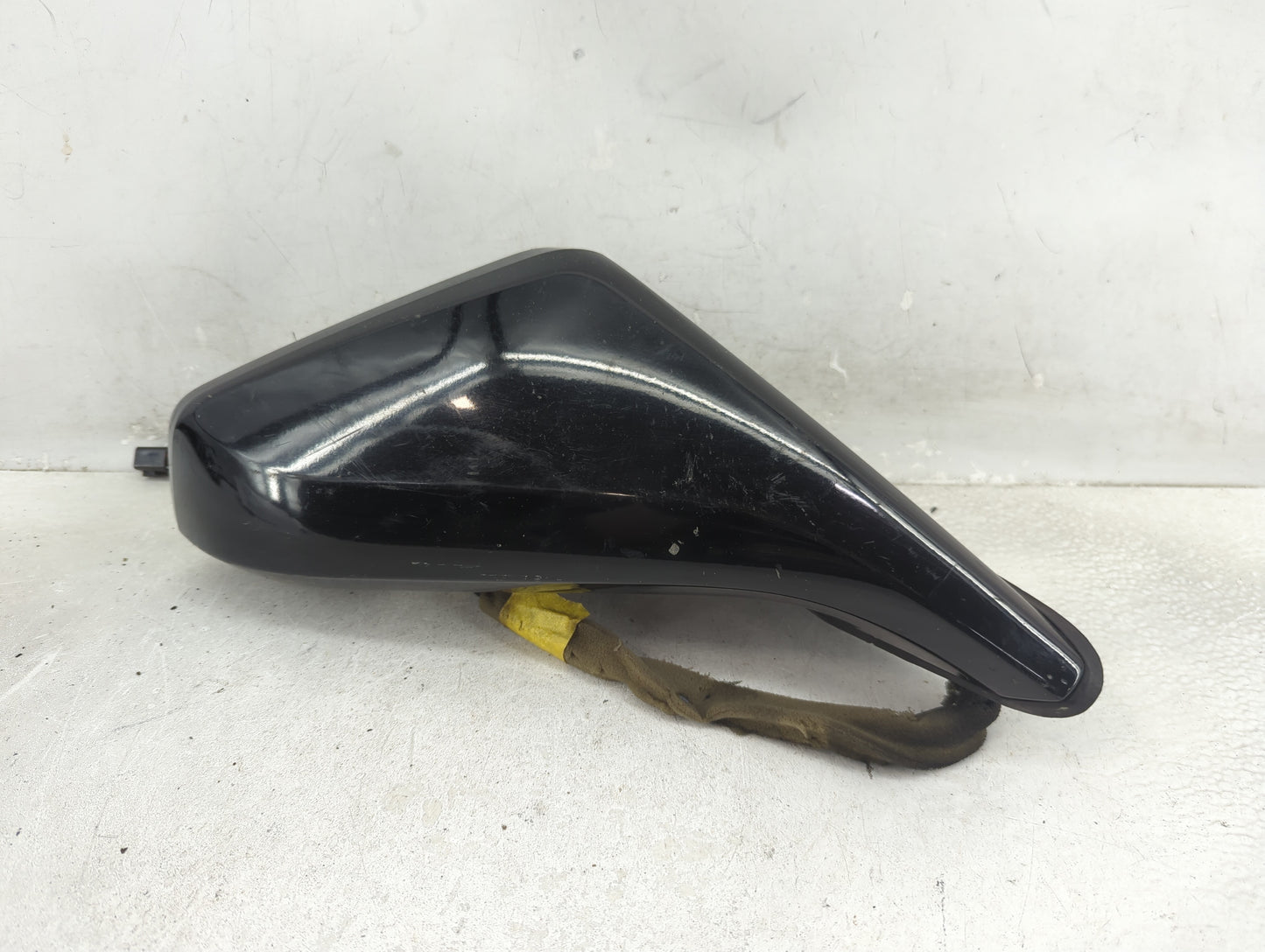 2010-2015 Chevrolet Camaro Passenger Side View Mirror - Right Door Mirror OEM Used - Oemusedautoparts1.com