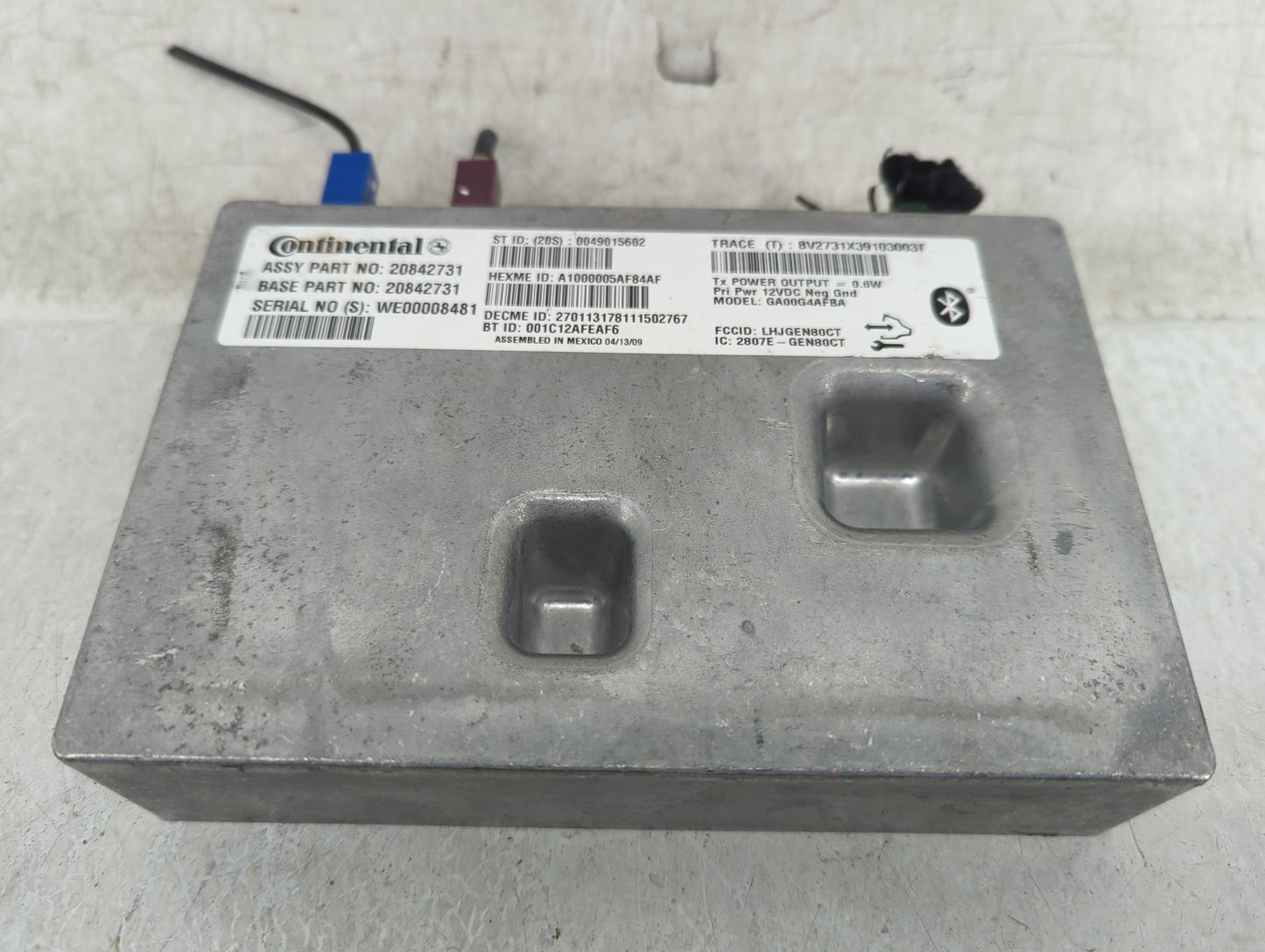 2010 Chevrolet Camaro Radio AM FM Cd Player Receiver Replacement P/N:20842731 Fits Fits 2011 OEM Used Auto Parts - Oemusedau