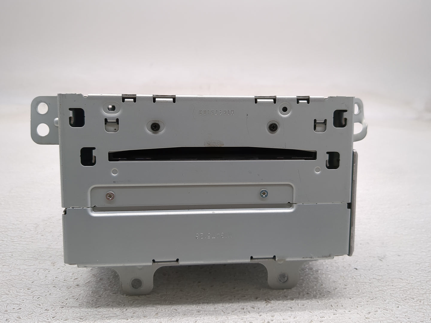 2010 Chevrolet Camaro Radio AM FM Cd Player Receiver Replacement P/N:20854719 CQ-FG6960YC Fits Fits 2011 OEM Used Auto Parts