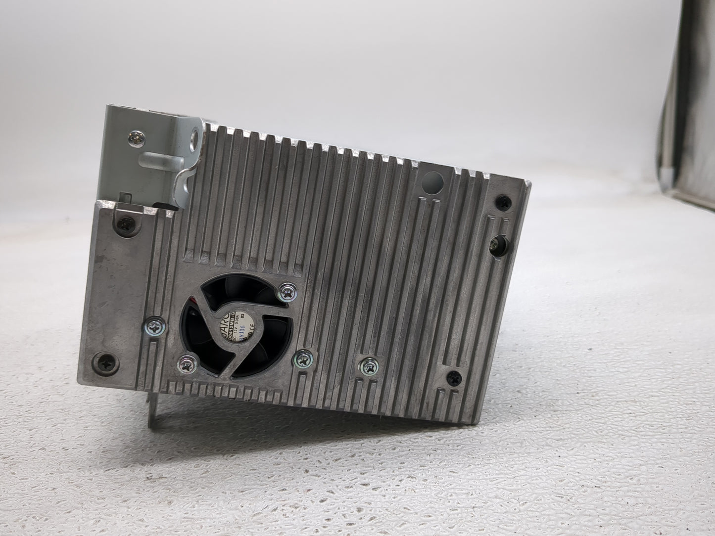 2010 Chevrolet Camaro Radio AM FM Cd Player Receiver Replacement P/N:20854719 CQ-FG6960YC Fits Fits 2011 OEM Used Auto Parts