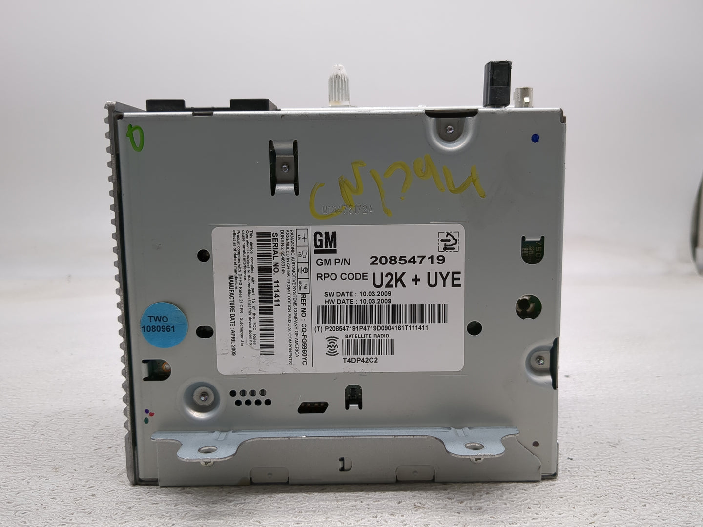 2010 Chevrolet Camaro Radio AM FM Cd Player Receiver Replacement P/N:20854719 CQ-FG6960YC Fits Fits 2011 OEM Used Auto Parts
