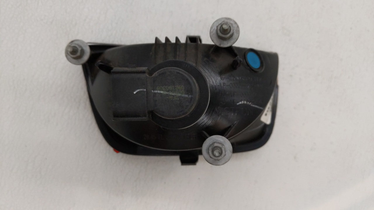 2010-2013 Chevrolet Camaro Tail Light Assembly Passenger Right OEM Fits Fits 2010 2011 2012 2013 OEM Used Auto Parts - Oemus