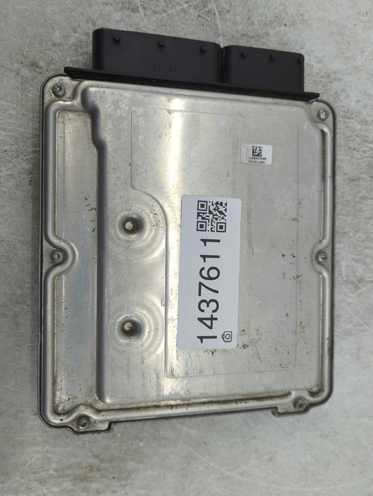 2010-2011 Chevrolet Camaro PCM Engine Control Computer ECU ECM PCU OEM P/N:12633842 12617230, 0261S02727 Fits Fits 2010 2011
