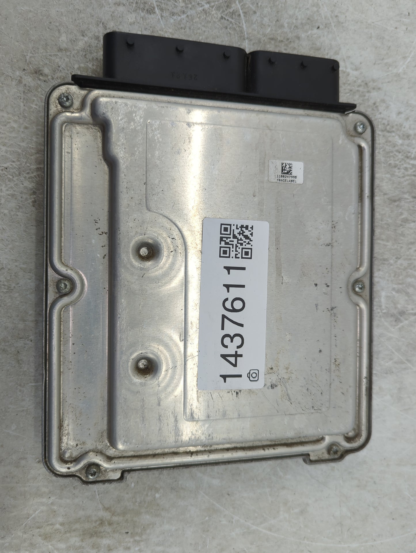 2010-2011 Chevrolet Camaro PCM Engine Control Computer ECU ECM PCU OEM P/N:12633842 12617230, 0261S02727 Fits Fits 2010 2011