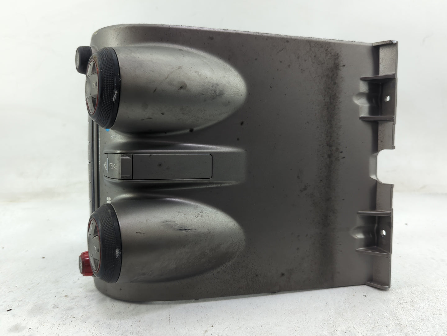 2010-2015 Chevrolet Camaro Radio AM FM Cd Player Receiver Replacement P/N:92235959 913942939002 Fits OEM Used Auto Parts - O