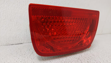 2010-2011 Chevrolet Camaro Tail Light Assembly Passenger Right OEM P/N:92212645 Fits Fits 2010 2011 OEM Used Auto Parts
