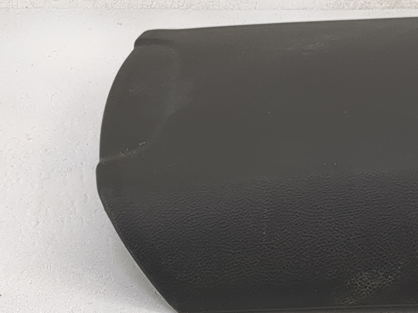 2010 Chevrolet Camaro Center Console Armrest Cover Lid Fits OEM Used Auto Parts - Oemusedautoparts1.com