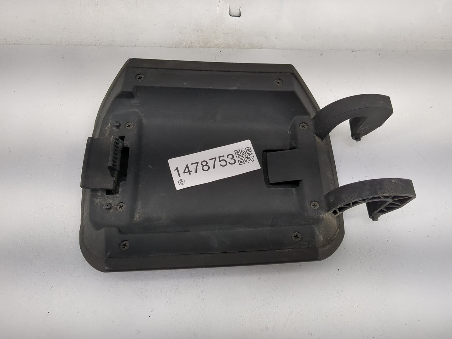 2010 Chevrolet Camaro Center Console Armrest Cover Lid Fits OEM Used Auto Parts - Oemusedautoparts1.com