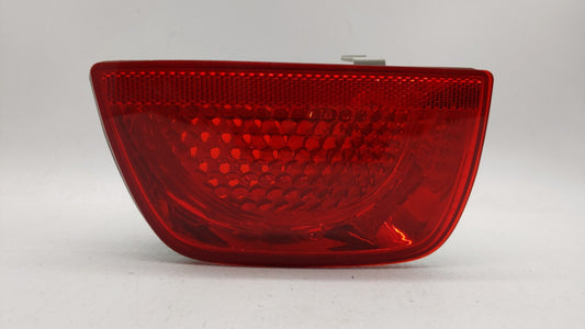 2010-2011 Chevrolet Camaro Tail Light Assembly Driver Left OEM P/N:92195243 Fits Fits 2010 2011 OEM Used Auto Parts - Oemuse