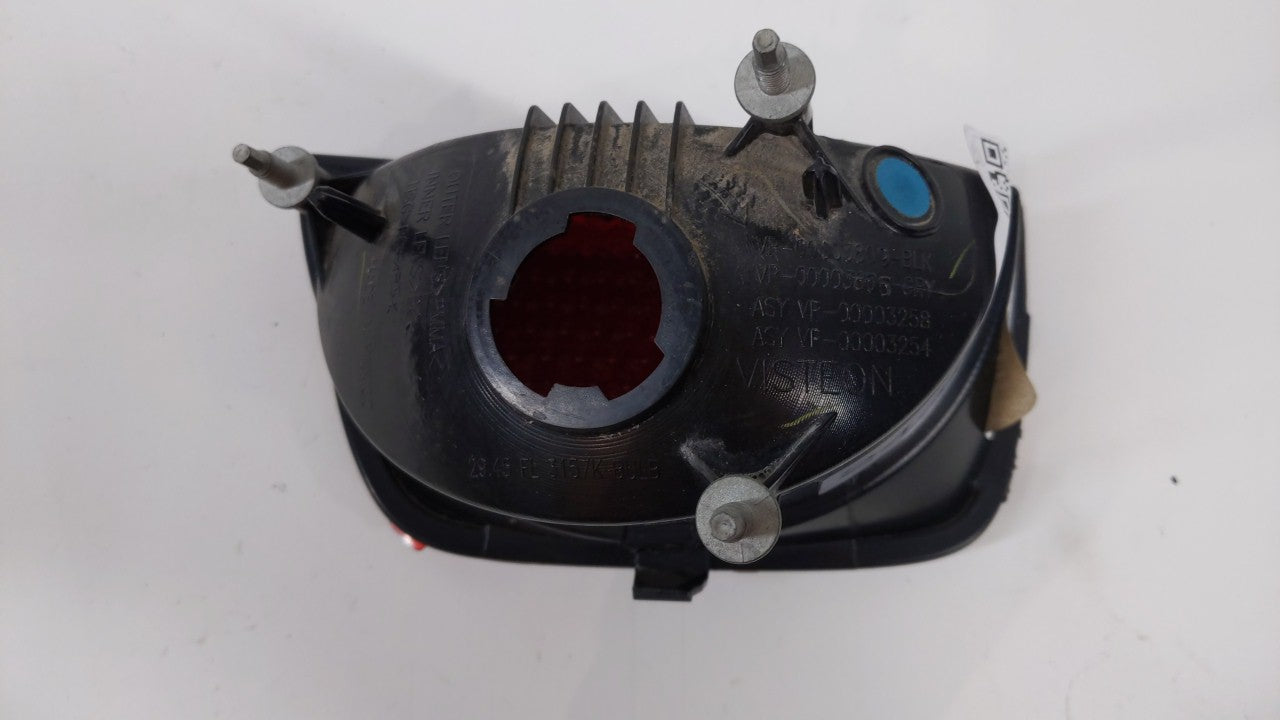 2010-2013 Chevrolet Camaro Tail Light Assembly Passenger Right OEM P/N:92212648 PC50040, PC50039 Fits Fits 2010 2011 2012 20