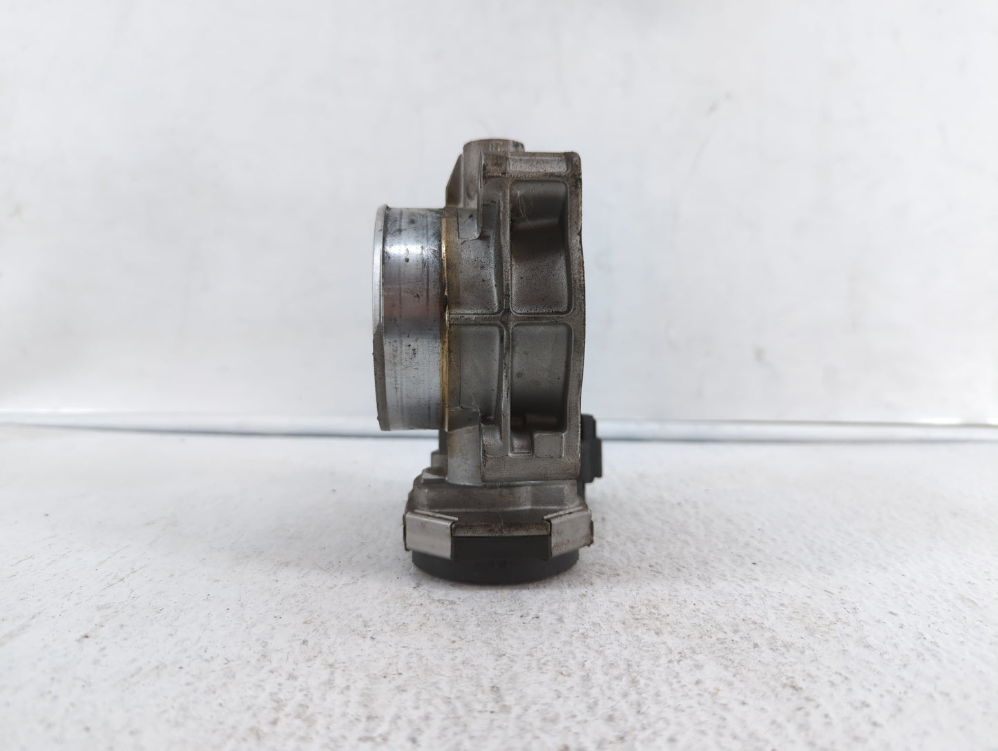 2010-2011 Chevrolet Camaro Throttle Body P/N:12632172BA BAC-A1-B2-006R1, 994AA Fits Fits 2007 2008 2009 2010 2011 2012 OEM U