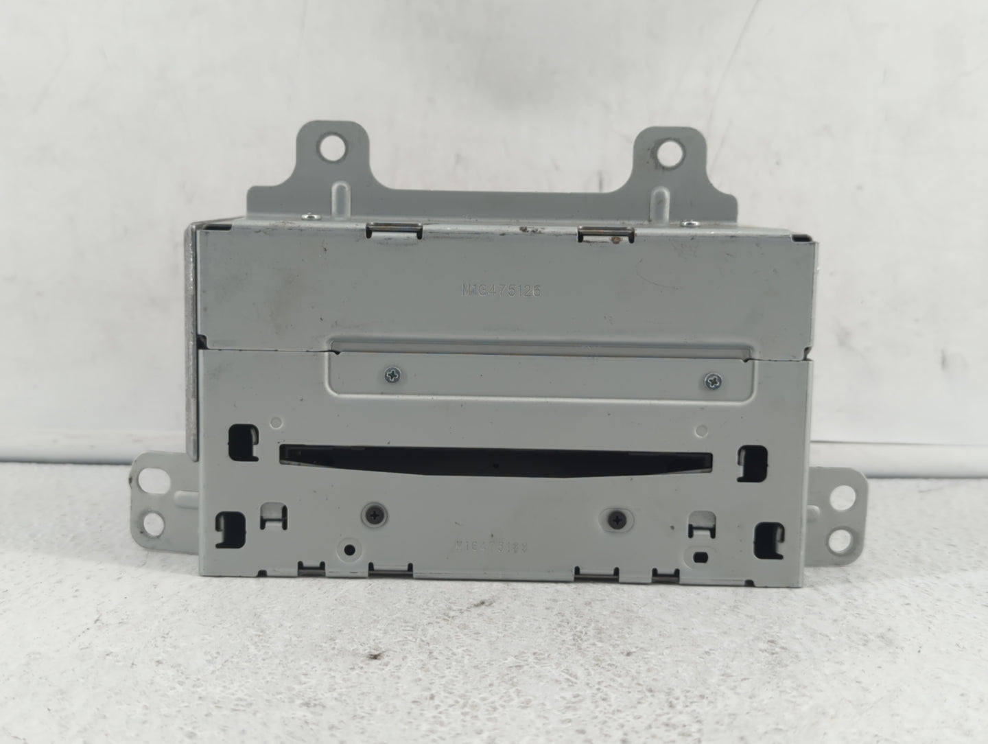 2010-2010 Chevrolet Camaro Am Fm Cd Player Radio Receiver - Oemusedautoparts1.com