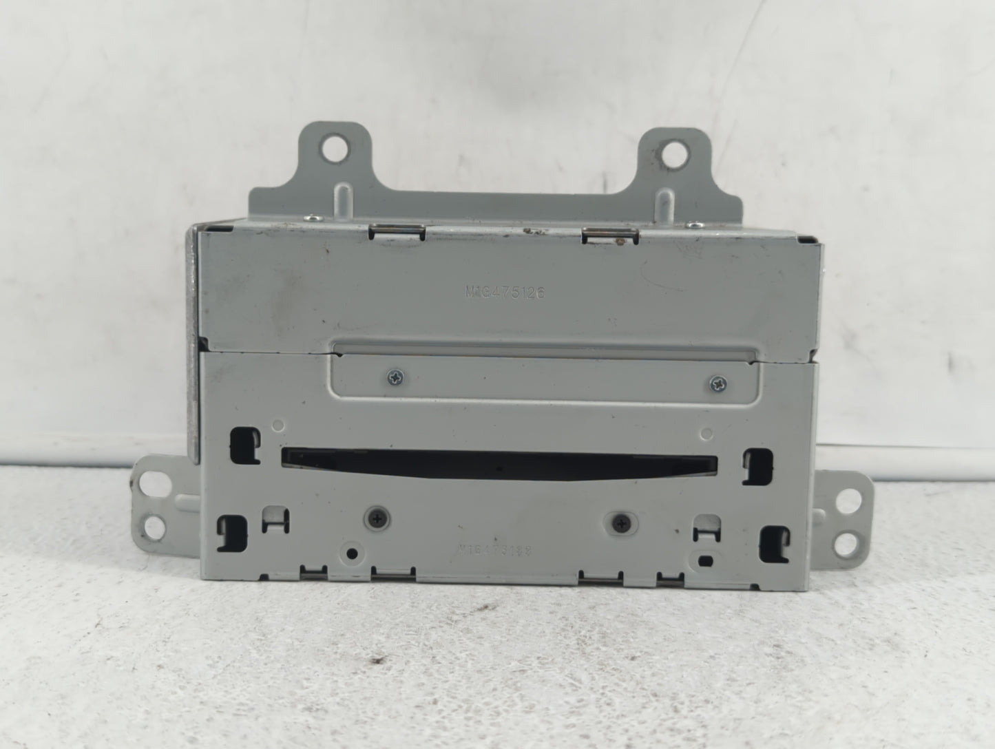 2010-2010 Chevrolet Camaro Am Fm Cd Player Radio Receiver - Oemusedautoparts1.com