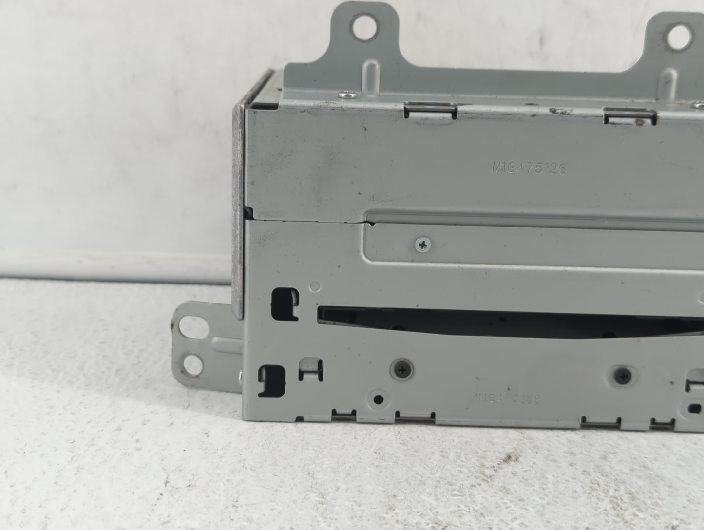2010-2010 Chevrolet Camaro Am Fm Cd Player Radio Receiver - Oemusedautoparts1.com