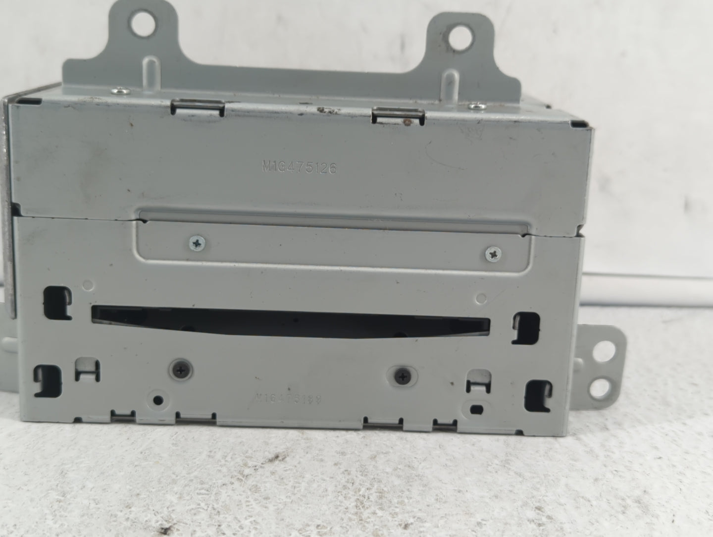2010-2010 Chevrolet Camaro Am Fm Cd Player Radio Receiver - Oemusedautoparts1.com