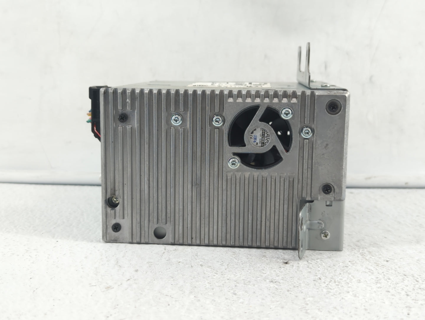 2010-2010 Chevrolet Camaro Am Fm Cd Player Radio Receiver - Oemusedautoparts1.com
