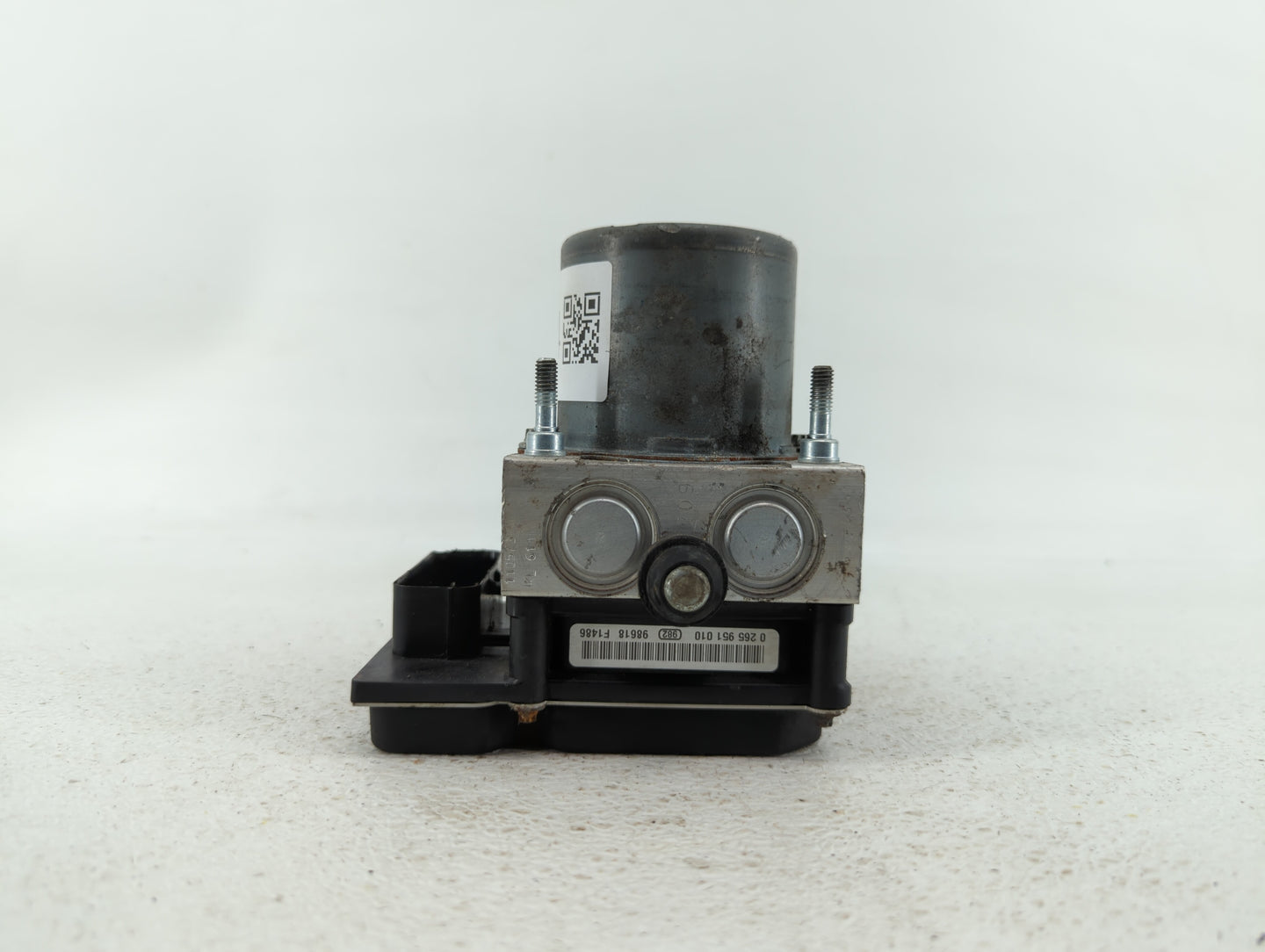 2010-2011 Chevrolet Camaro ABS Pump Control Module Replacement P/N:92233913 92240015, 92246444, 0 265 951 010 Fits Fits 2010