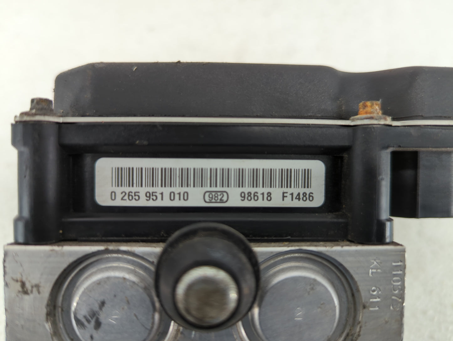 2010-2011 Chevrolet Camaro ABS Pump Control Module Replacement P/N:92233913 92240015, 92246444, 0 265 951 010 Fits Fits 2010