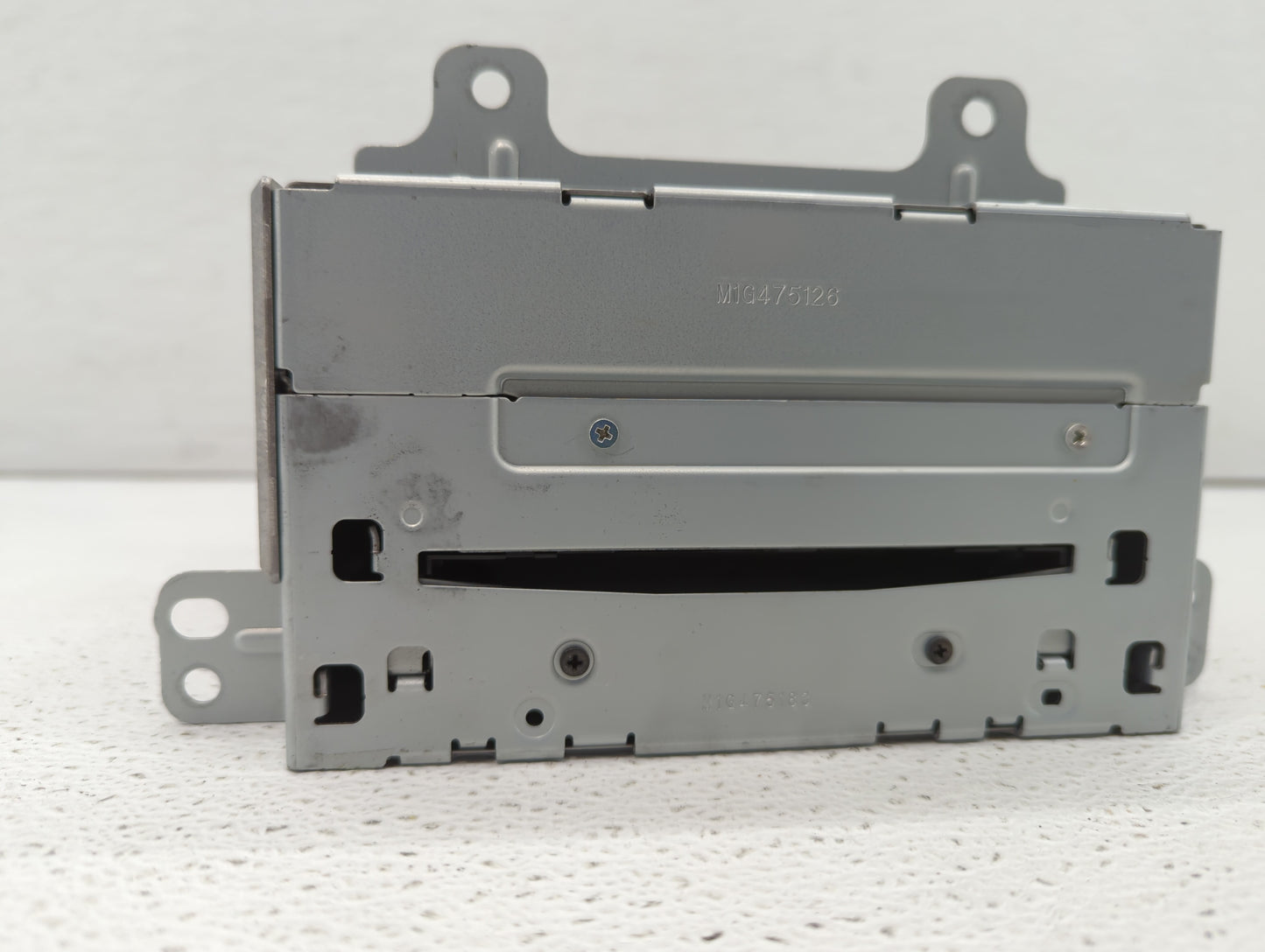 2010-2010 Chevrolet Camaro Am Fm Cd Player Radio Receiver - Oemusedautoparts1.com