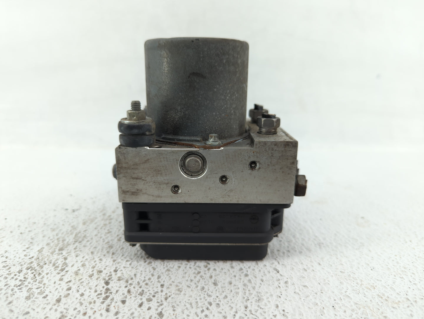 2010-2011 Chevrolet Camaro ABS Pump Control Module Replacement P/N:92233913 92240015, 92246444, 92246443 Fits Fits 2010 2011