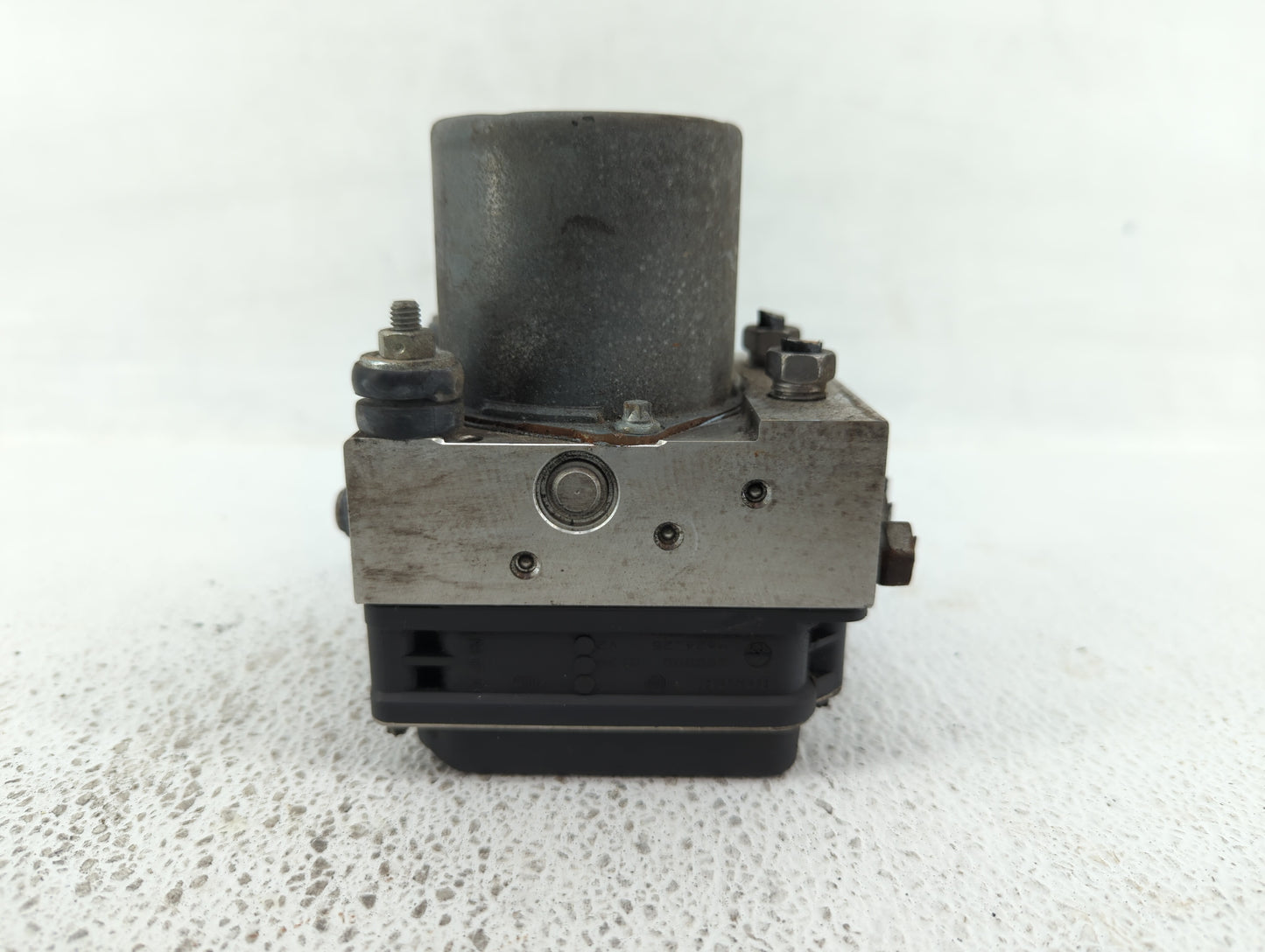 2010-2011 Chevrolet Camaro ABS Pump Control Module Replacement P/N:92233913 92240015, 92246444, 92246443 Fits Fits 2010 2011