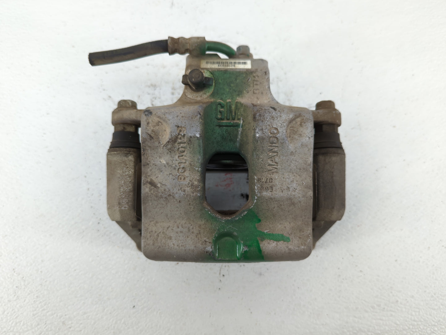 2010-2015 Chevrolet Camaro Front Driver Left Brake Caliper - Oemusedautoparts1.com