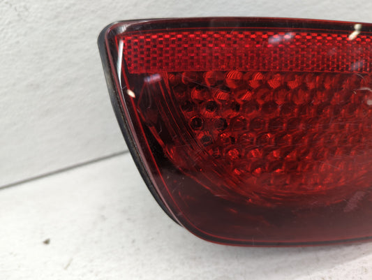 2010-2013 Chevrolet Camaro Tail Light Assembly Driver Left OEM P/N:92199773 Fits Fits 2010 2011 2012 2013 OEM Used Auto Parts