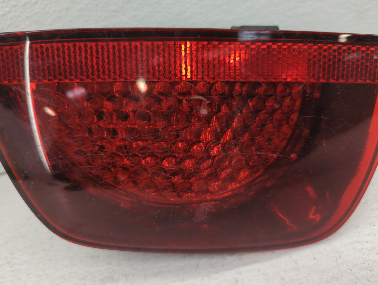 2010-2013 Chevrolet Camaro Tail Light Assembly Driver Left OEM P/N:92199773 Fits Fits 2010 2011 2012 2013 OEM Used Auto Part