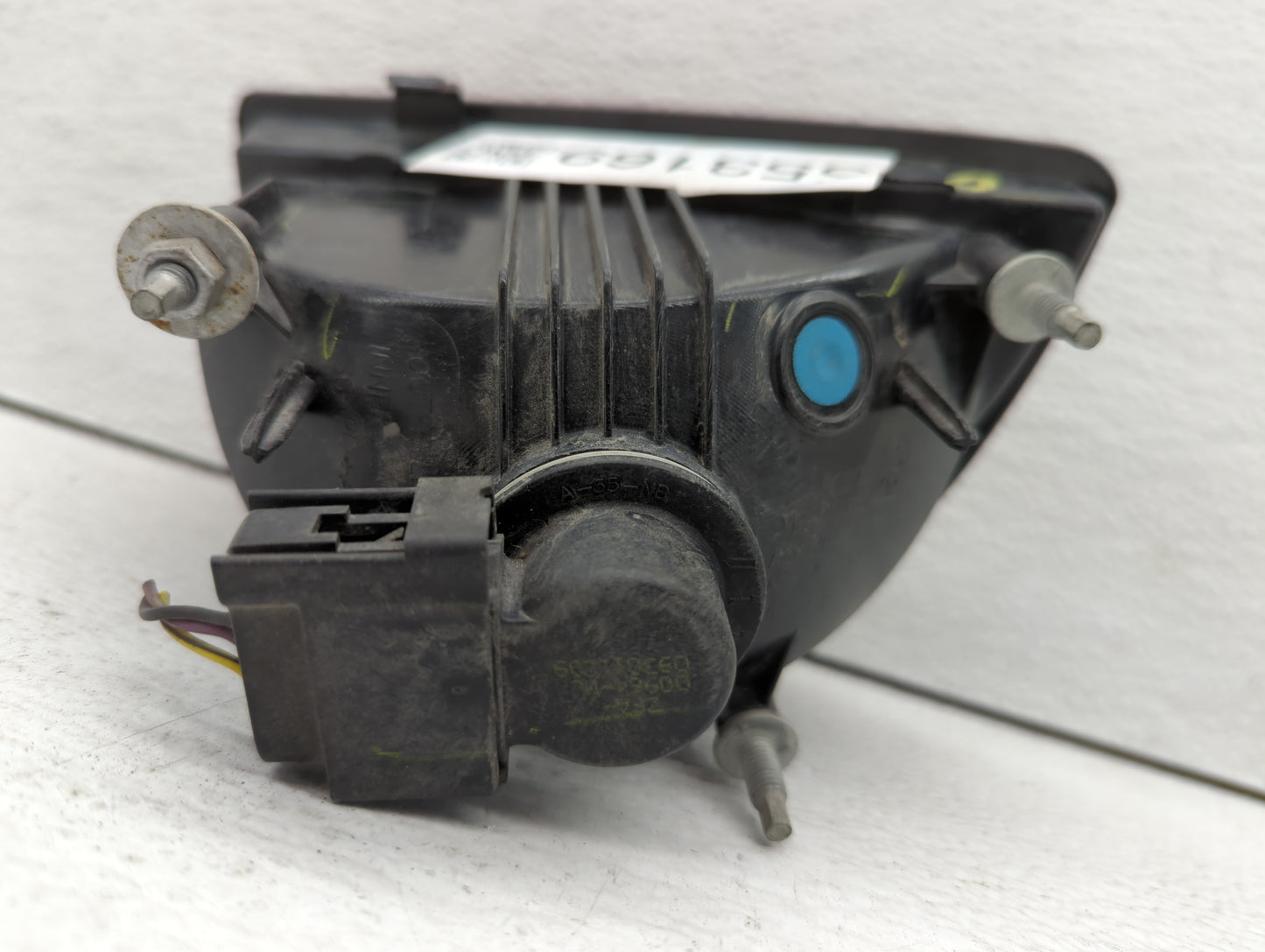 2010-2013 Chevrolet Camaro Tail Light Assembly Driver Left OEM P/N:92199773 Fits Fits 2010 2011 2012 2013 OEM Used Auto Part