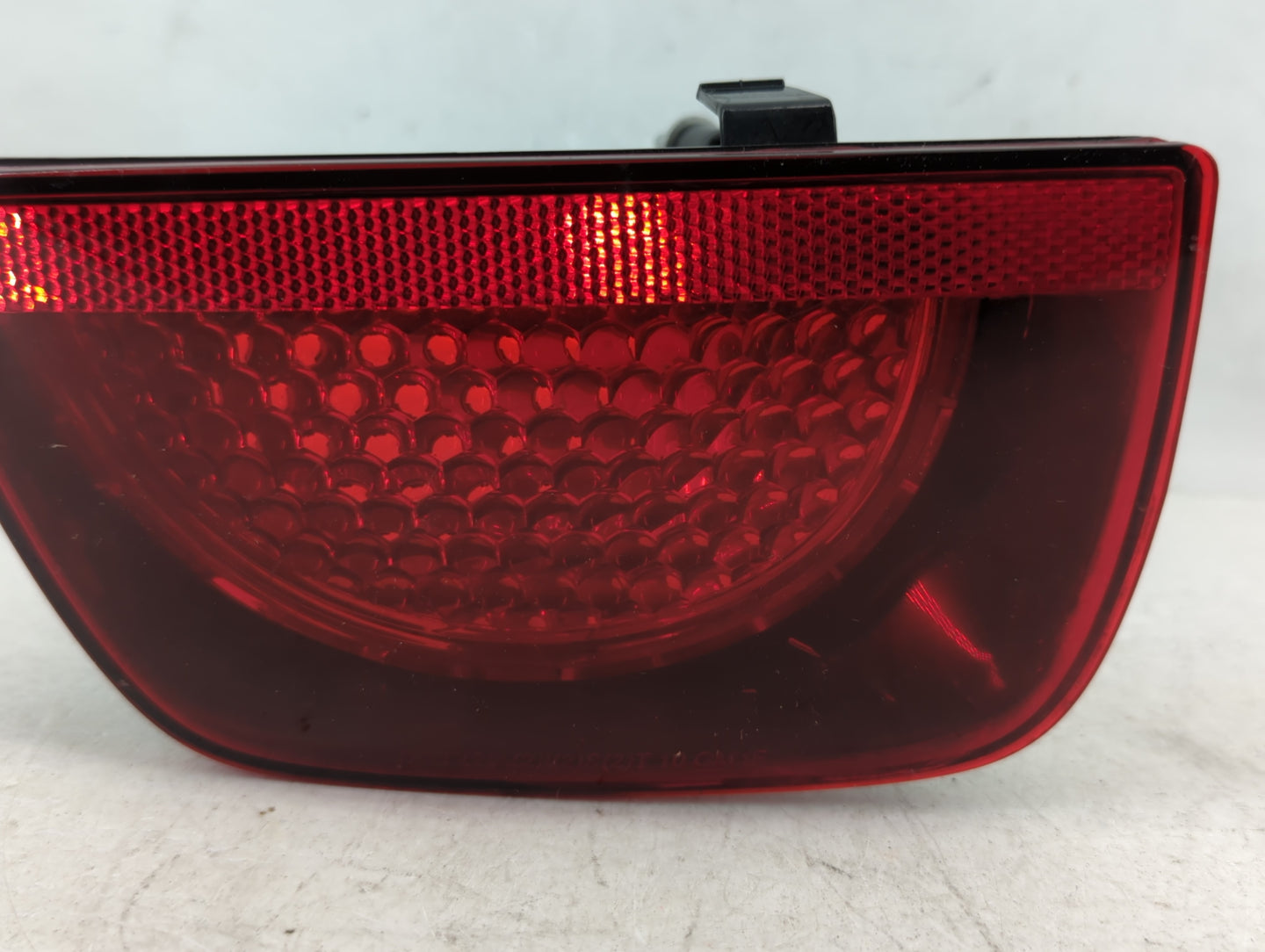 2010-2012 Chevrolet Camaro Tail Light Assembly Driver Left OEM P/N:VP00003806-BLK 92199773 Fits Fits 2010 2011 2012 OEM Used