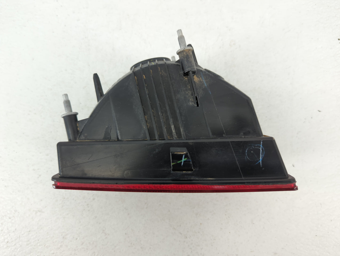 2010-2011 Chevrolet Camaro Tail Light Assembly Driver Left OEM P/N:32212647 C50039 Fits Fits 2010 2011 OEM Used Auto Parts -