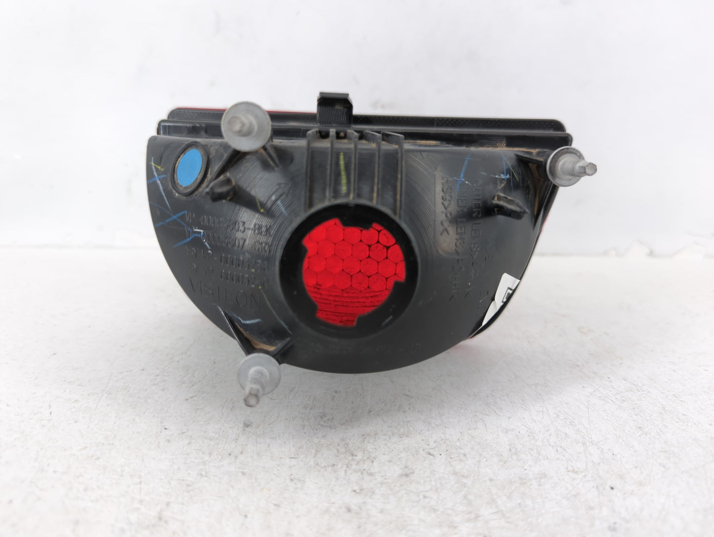 2010-2011 Chevrolet Camaro Tail Light Assembly Driver Left OEM P/N:32212647 C50039 Fits Fits 2010 2011 OEM Used Auto Parts -