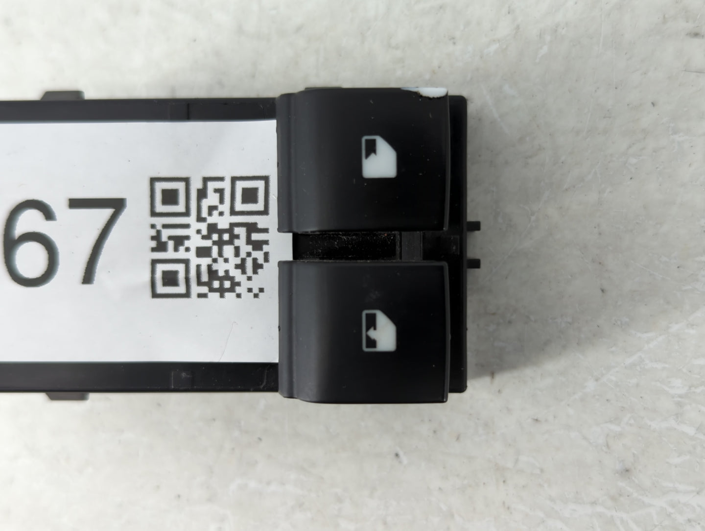 2010-2011 Chevrolet Camaro Master Power Window Switch Replacement Driver Side Left P/N:92232160 Fits Fits 2010 2011 OEM Used