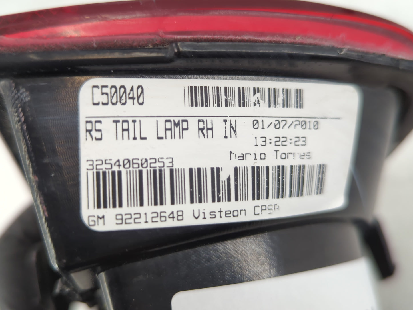 2010-2013 Chevrolet Camaro Tail Light Assembly Passenger Right OEM P/N:92212648 Fits Fits 2010 2011 2012 2013 OEM Used Auto 