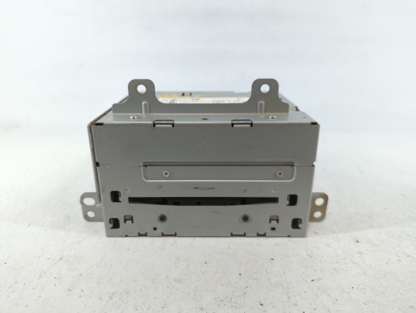 2010-2010 Chevrolet Camaro Am Fm Cd Player Radio Receiver - Oemusedautoparts1.com