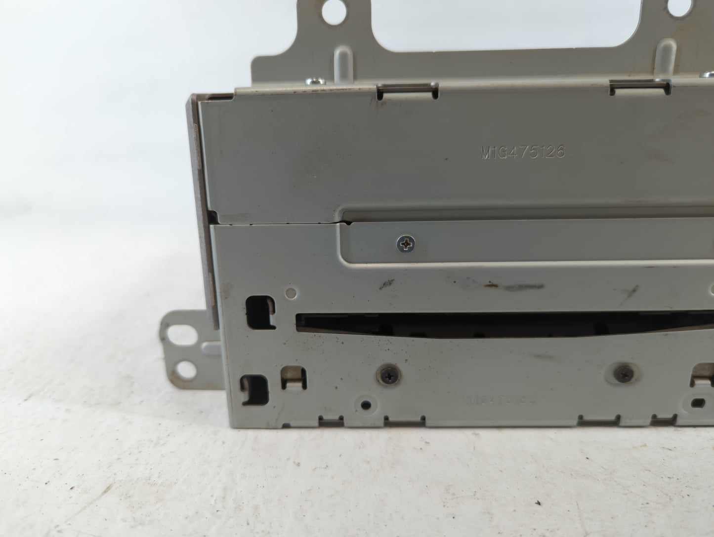 2010-2010 Chevrolet Camaro Am Fm Cd Player Radio Receiver - Oemusedautoparts1.com