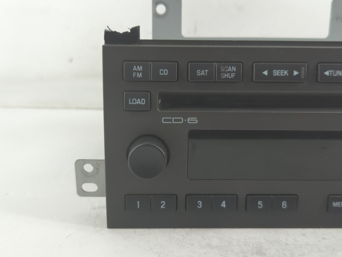 2010 Chevrolet Camaro Radio AM FM Cd Player Receiver Replacement P/N:8W1T-18C815-CB Fits Fits 2011 OEM Used Auto Parts - Oem