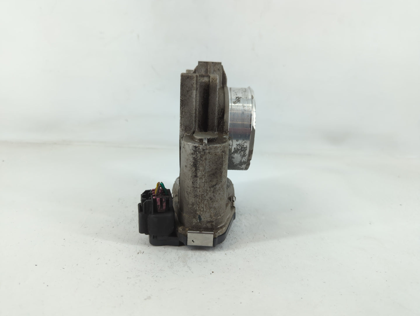 2010-2011 Chevrolet Camaro Throttle Body P/N:AA994AA6954C Fits Fits 2007 2008 2009 2010 2011 2012 OEM Used Auto Parts - Oemu